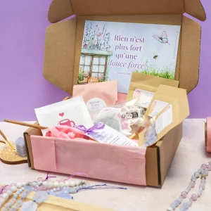 Box DIY bijoux Sérénité ouverte avec perles en pierres naturelles, encens et accessoires bien-être